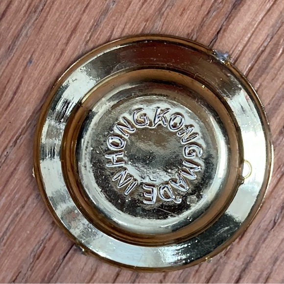 EUC Vintage Miniature Tea Set/Ornament #2177.
B. Shackman Company 1993 - Picture 7 of 14